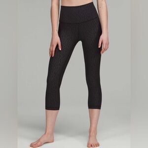 Lululemon Align High-Rise Crop 21"